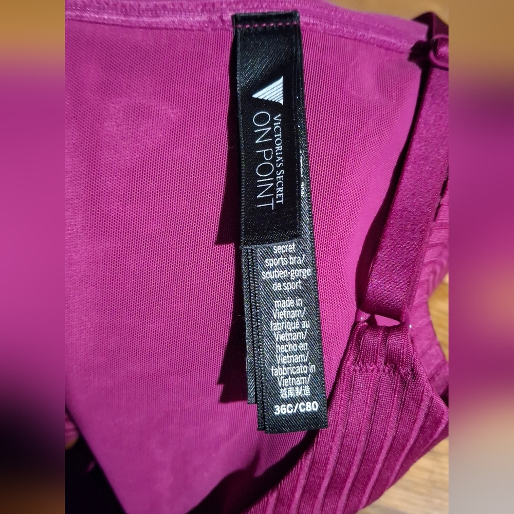 VS Work Out Top - Picture 6 of 6